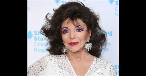 joan collins tits|Joan Collins flaunts ample assets as she strips off in smouldering。